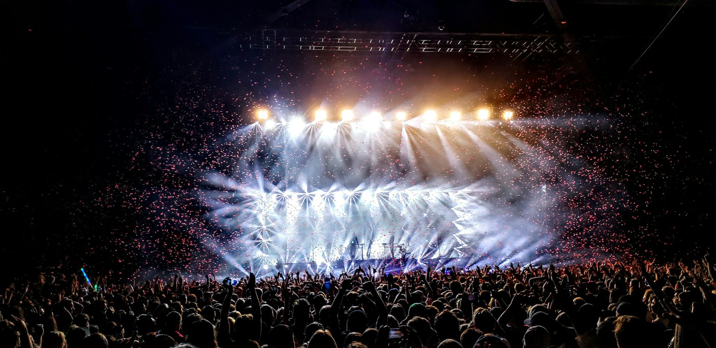 Generic concert audience; not the event described