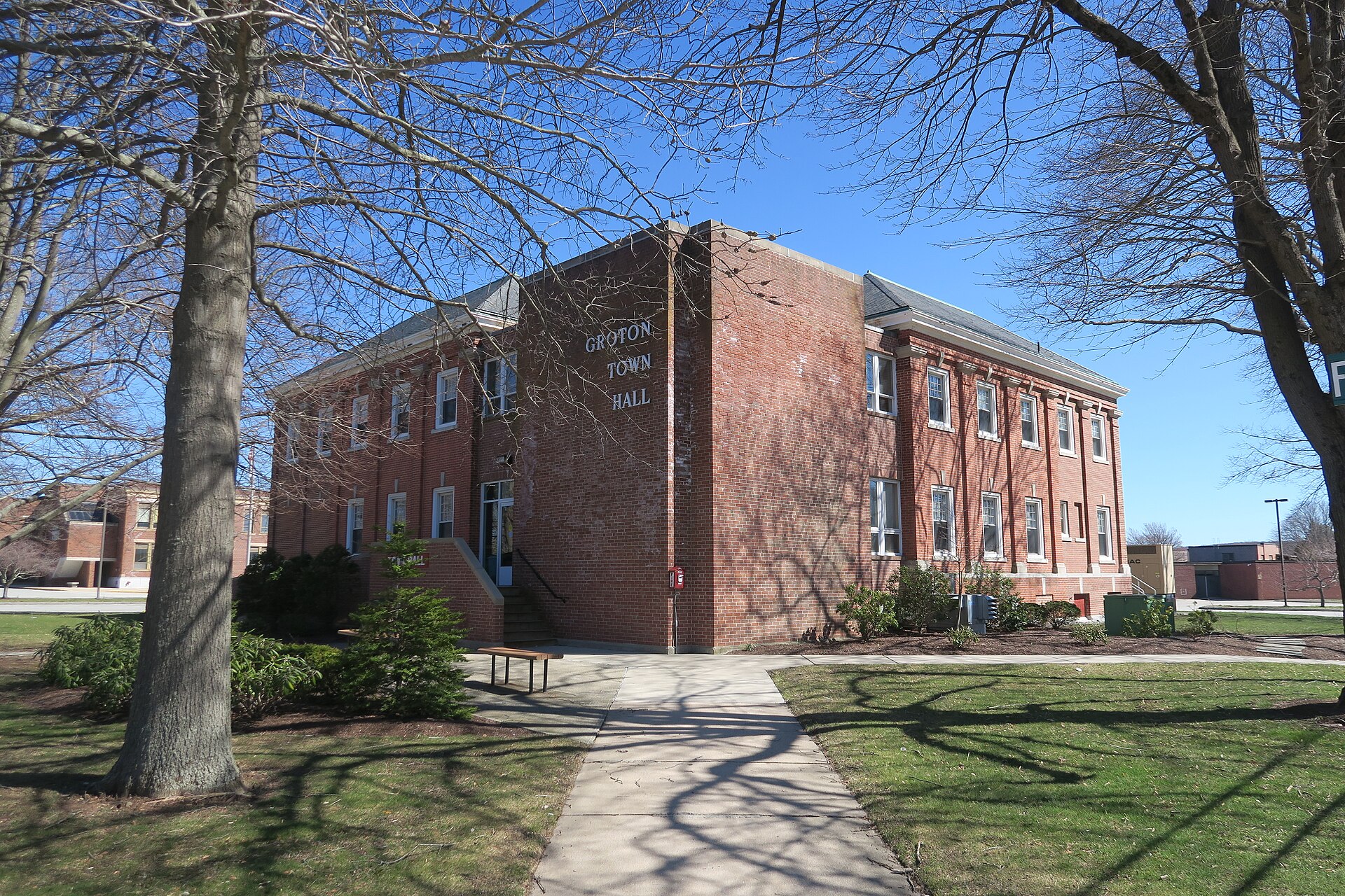 Archive/file photo: Groton municipal building photographed in 2017. Not a photograph of the meeting, project or voting activity described; consult the article for current locations.